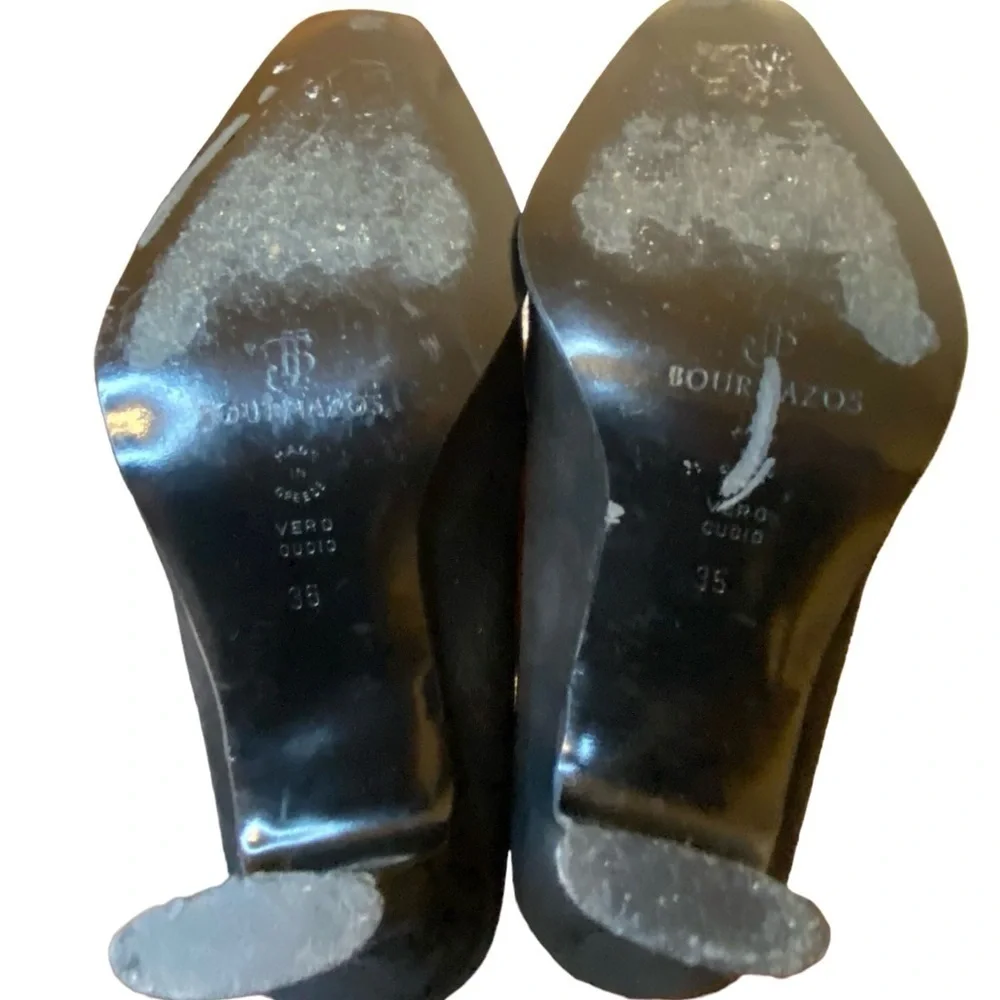 John Bournazos Suede & Patent Leather Black Pumps Made in Greece Women’s size 5